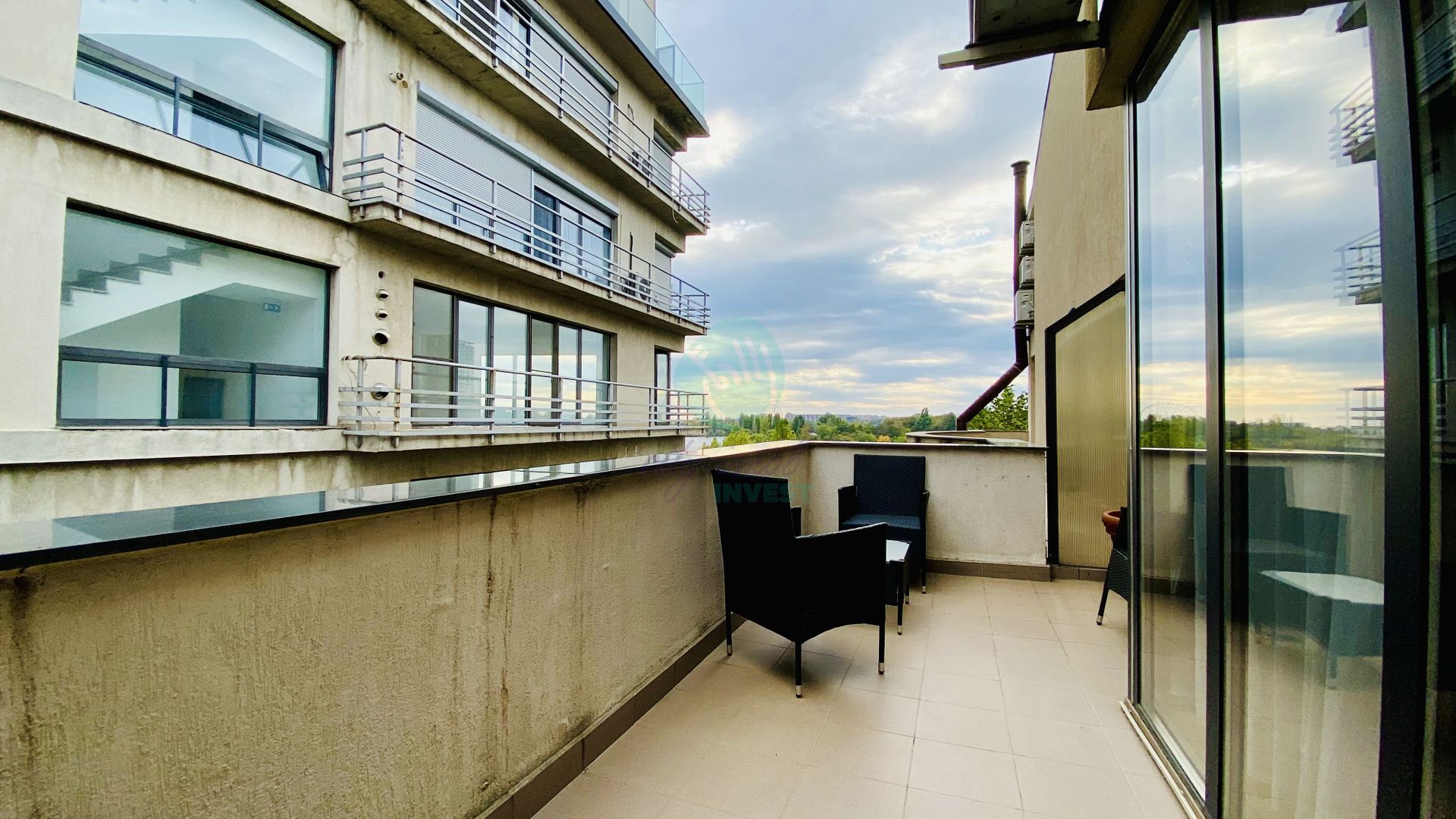 Duplex Penthouse with Panoramic View - Poză 7