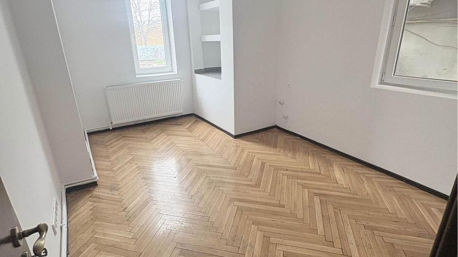 Apartament deosebit în vilă interbelică | Zonă centrală | 6 camere - Poză 7