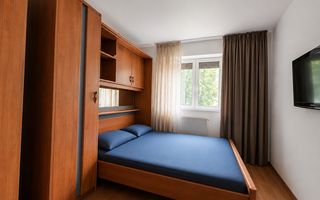 Apartament 3 camere spatios de vanzare în zona - Tractorul - Poză 5