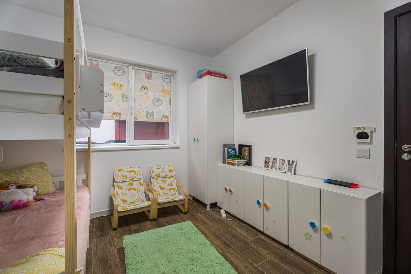 3 camere, 2 băi, loc de parcare și boxă incluse, Apărătorii Patriei - Poză 15