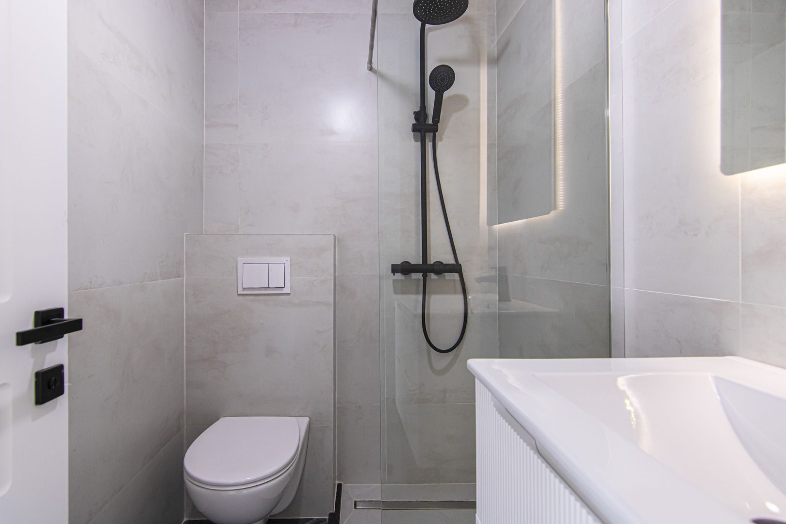 COMISION 0 % | CASA PREMIUM | 5 CAMERE | FINISATA LA CHEIE | OTOPENI - FERME | - Poză 49