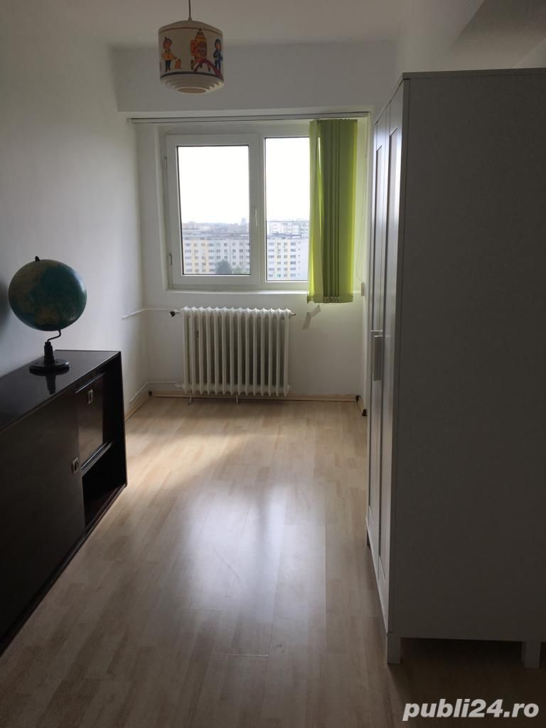 Apartament 4 camere, la 2 minute de Mega Mall, pret 99000   , particular - Poză 1