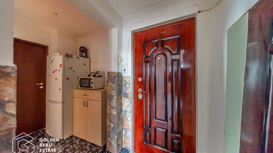 Apartament 3 camere, 6/10, cu centrala proprie, zona Fortuna - Poză 16