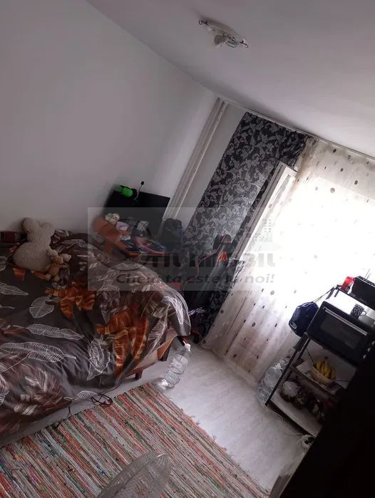 Garsonieră Păcurari – etaj 3, lift , renovată complet 55.000 € - Poză 6