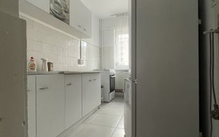 Inchiriez ap 3 cam - 1 Mai (Spitalul 1) - Poză 1