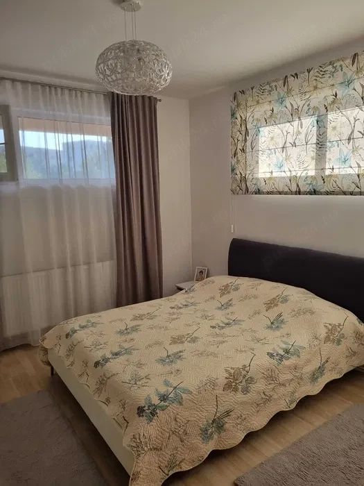 Apartament medern, 2 camere.  Decomandat. Zona Aurel Persu.  Parcare. - Poză 3