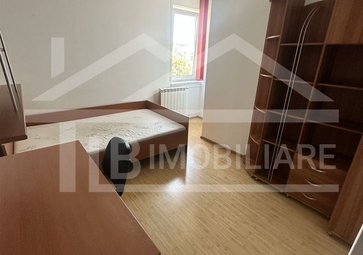 Apartament cu 2 camere, 60 mp, decomandat, Zona Poli 2 - Poză 3