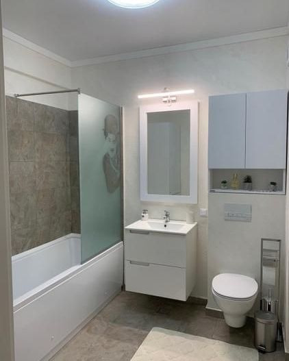 De inchiriat apartament 2 camere bloc Riviera faleza Dunării , 750 Euro - Poză 13