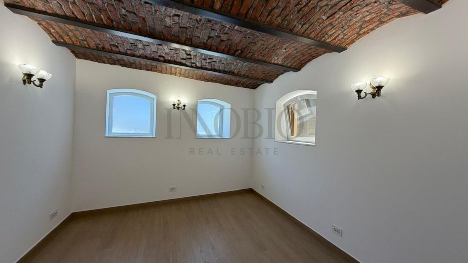 Casa/Vila 5 camere | Prima închiriere | 120 mp2 | Piața Victoriei - Poză 13