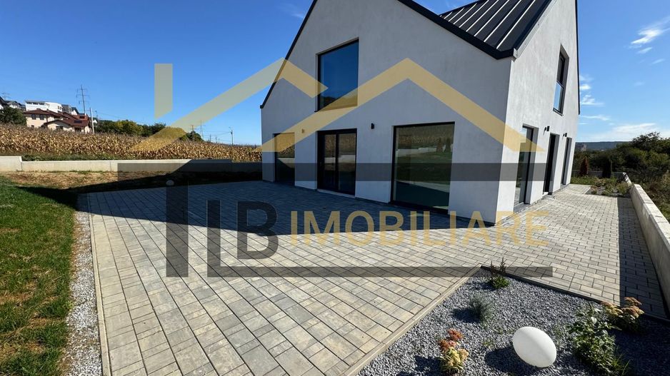 Casa individuala 4 camere, 181 mp utili, teren 822mp, zona Unirii - Poză 2