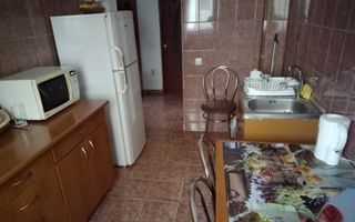 Apartament cu 2 camere în zona Florilor, Florești. - Poză 4