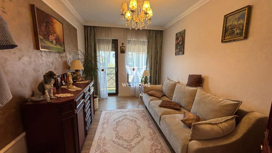 Casă amenajată de designer, garaj și pod locuibil - Șelimbăr - Poză 16