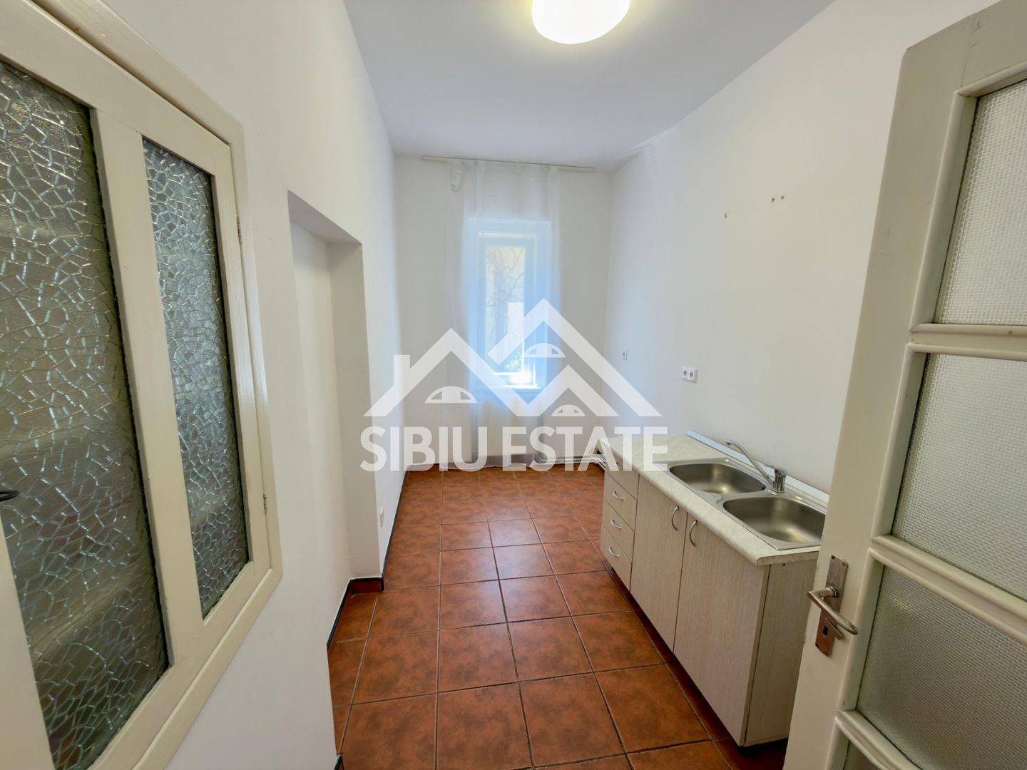 Casa zona centrala Sibiu 2 unitati, ideala investitie - Poză 19
