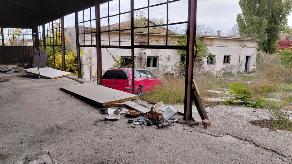 De vânzare – Ansamblu de construcții în Galați, zona Piața Centrală - Poză 1