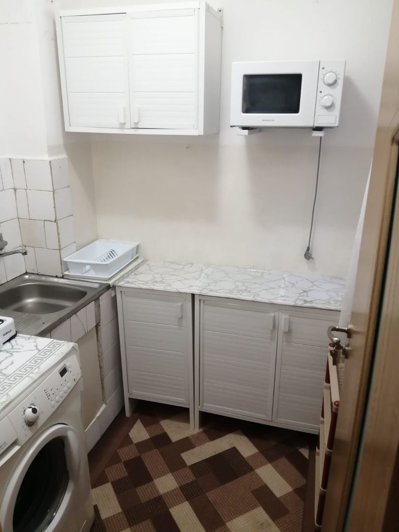 Vanzare garsoniera parter, Gavana zona Piata - Poză 5