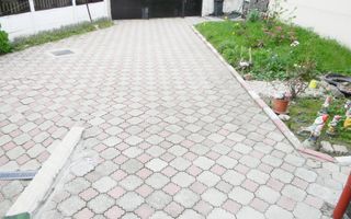 Casa mobilata in Centrul Mun. Sacele - Poză 2