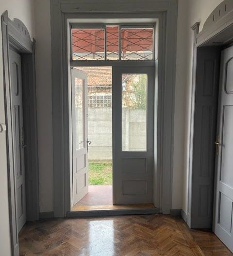 Casa de vanzare, ultracentral/ zona Parcului Bratianu- 370.000 eur neg - Poză 9