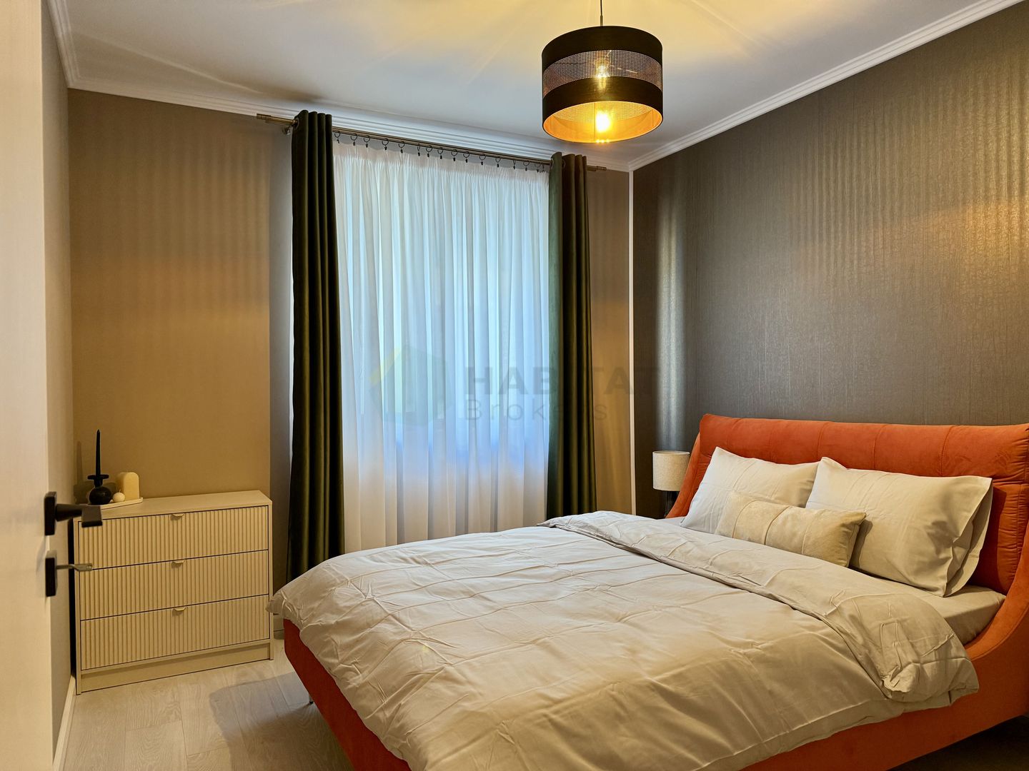 Apartament 3 camere Otopeni, mobilat complet - Poză 1