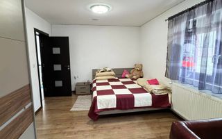 Vila de Lux la 13 km de Onesti - Poză 33