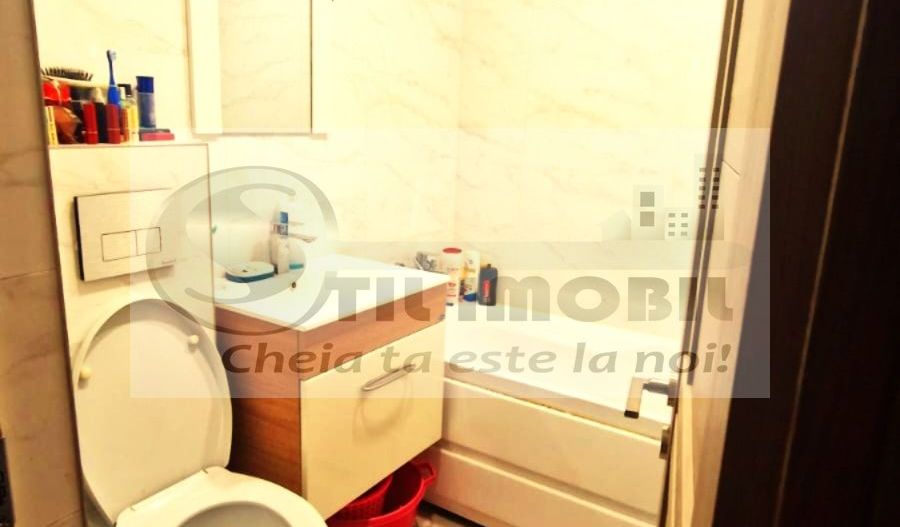 Ap 3 camere, decomandat - Podul de Piatra - 107.000 Euro - Poză 4