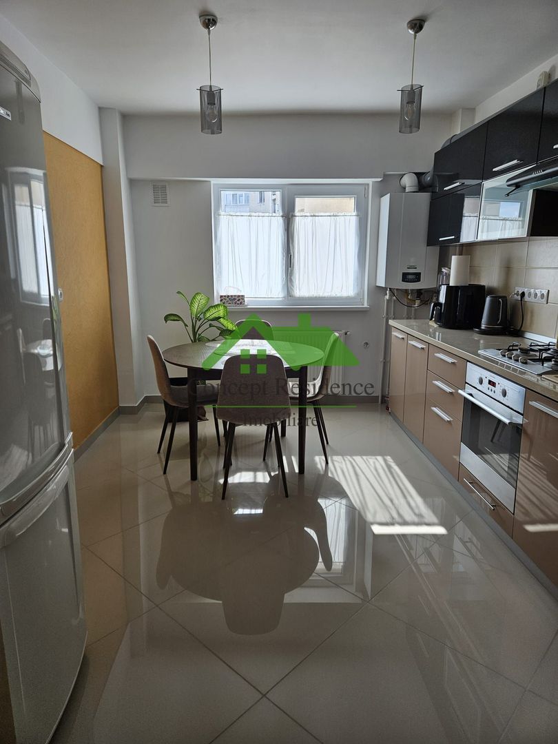 Apartament 3 camere, ultracentral, Bulevardul Traian - Poză 9