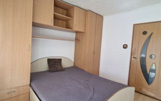 Apartament cu 3 camere de vanzare | Zona Nufarul | Oradea | - Poză 4