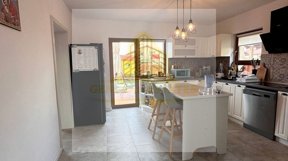 Casă modernă de vânzare în Cristian, Brașov - Poză 9