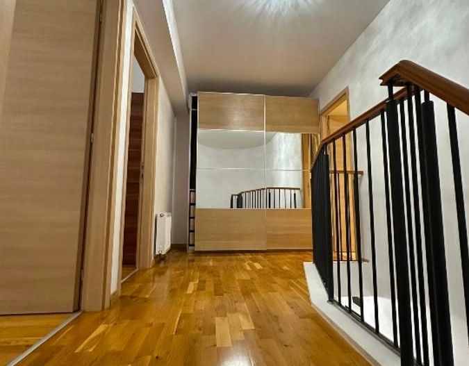 Dristor - Baba Novac - Duplex - centrala proprie - terasa - vedere panoramica - Poză 10