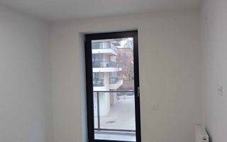 2 apartamente de vanzare - Poză 5