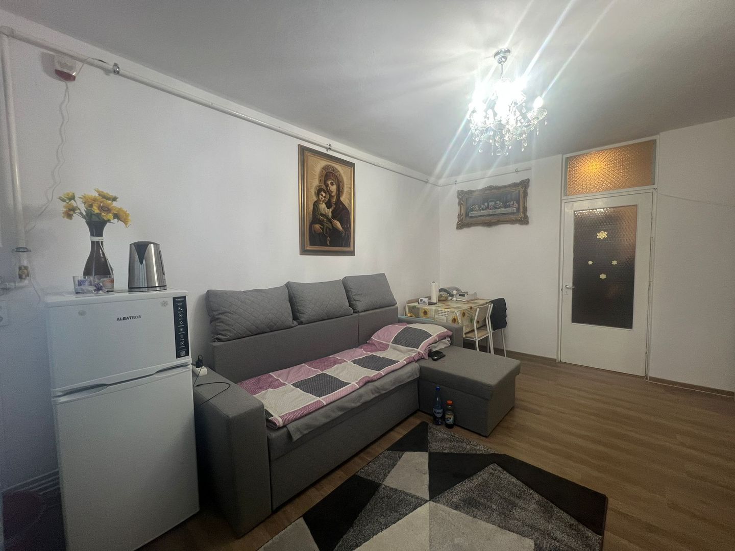 Garsonieră cochetă | 26 mp | Mobilată & utilată | - Poză 3