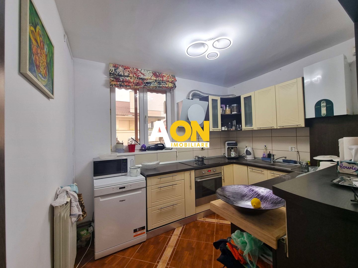 Apartament 4 camere, 102 mp utili, la vila, cu 100 mp teren, Cetate - Poză 2
