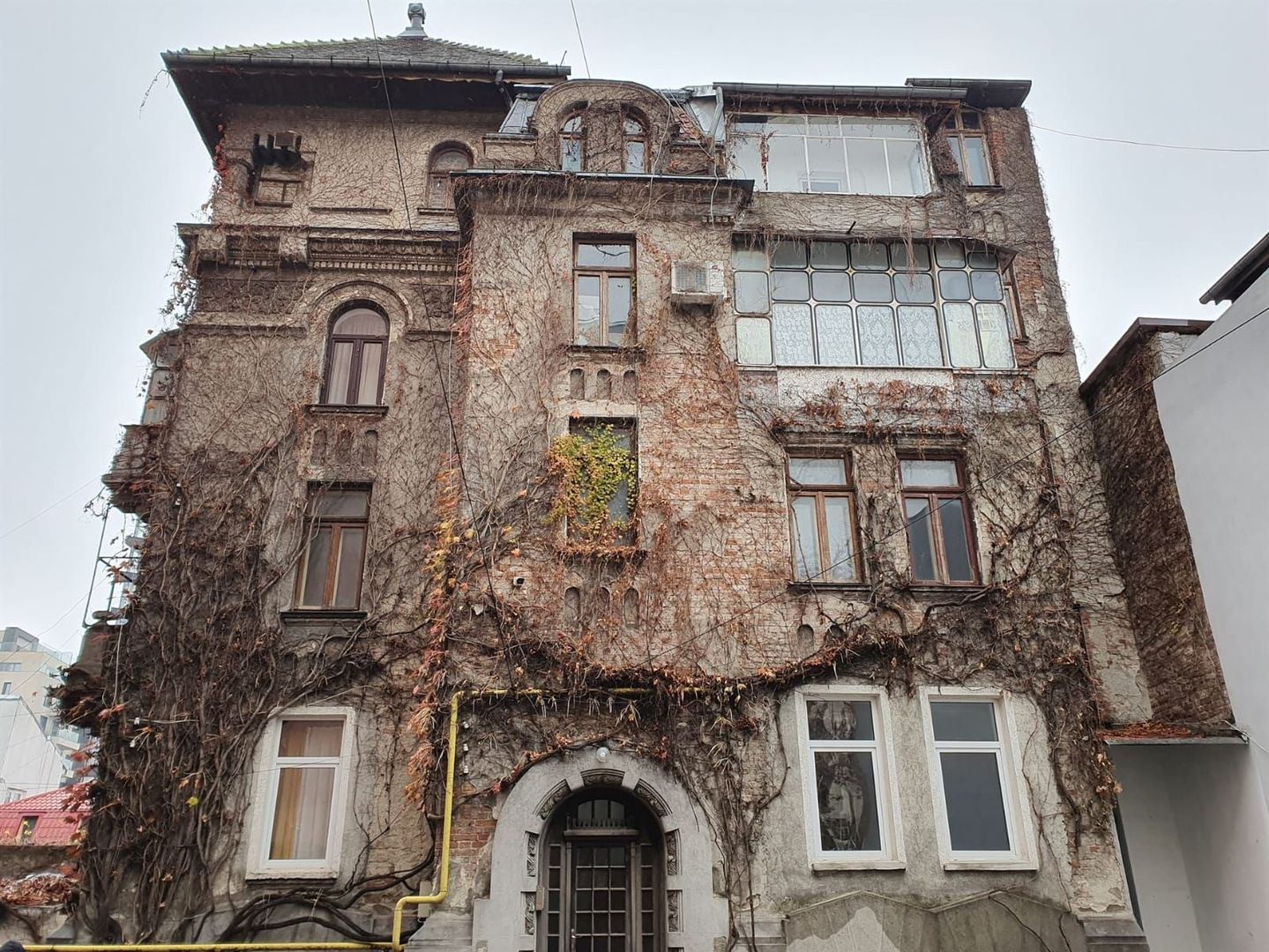 Investiție rentabilă în centrul Bucureștiului - Poză 1