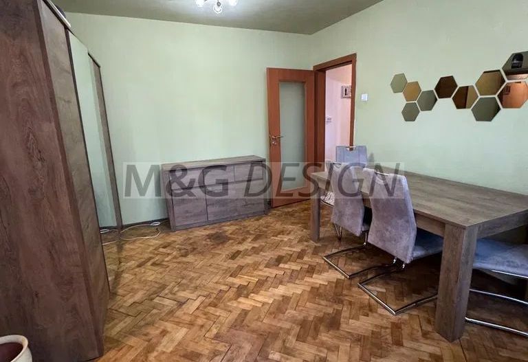 2 cam Parcul Botanic-Iulius Mall - Poză 2