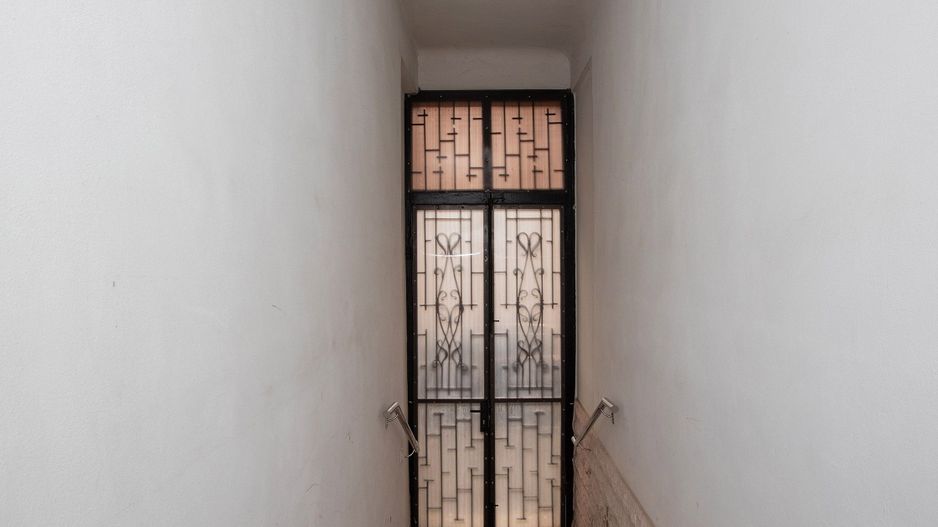 Vilă, singur în curte, central, Oradea 128 mp. 800  E/lună. Comision 0 - Poză 27