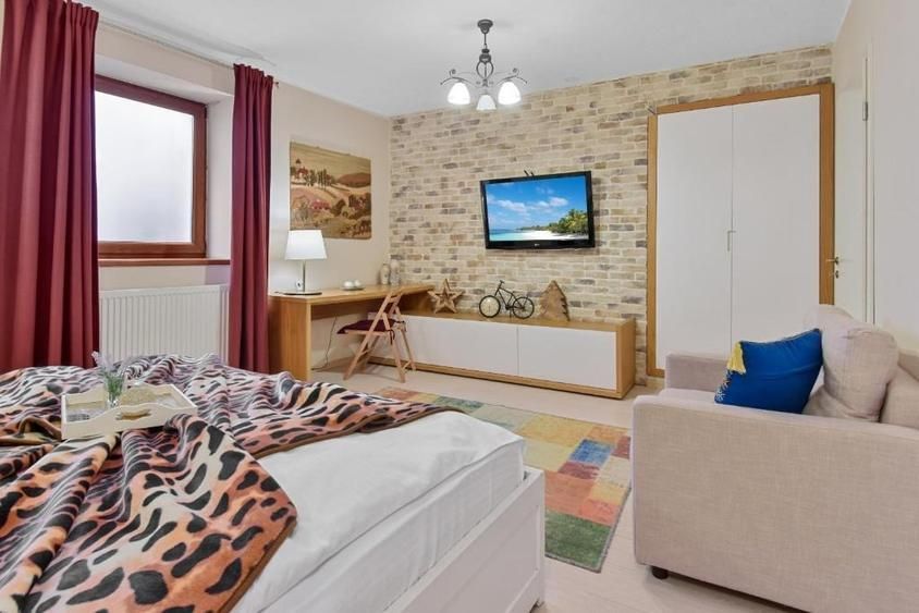 Garsoniera renovata - investitie, centru vechi - Brasov - Poză 3