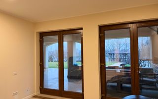 SNAGOV VILA | 36m DESCHIDERE LA LAC | PONTON 250mp | JACUZZI | SPA | BOWLING - Poză 22