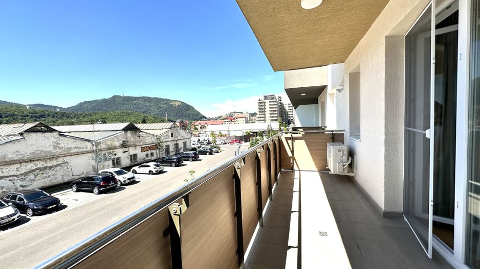 Apartament cu 3 camere decomandat de inchiriat, Urban Plaza - Poză 17