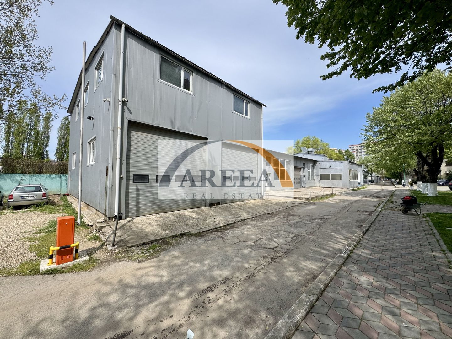 OPORTUNITATE BUSINESS - de inchiriat showroom si hale - Sos Giurgiului - Poză 23