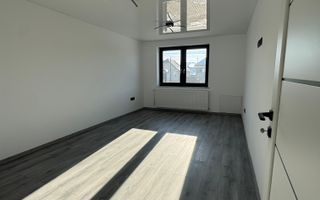 Spațiu comercial 6 camere 3 băi | Sura mare | 200mp - Poză 10