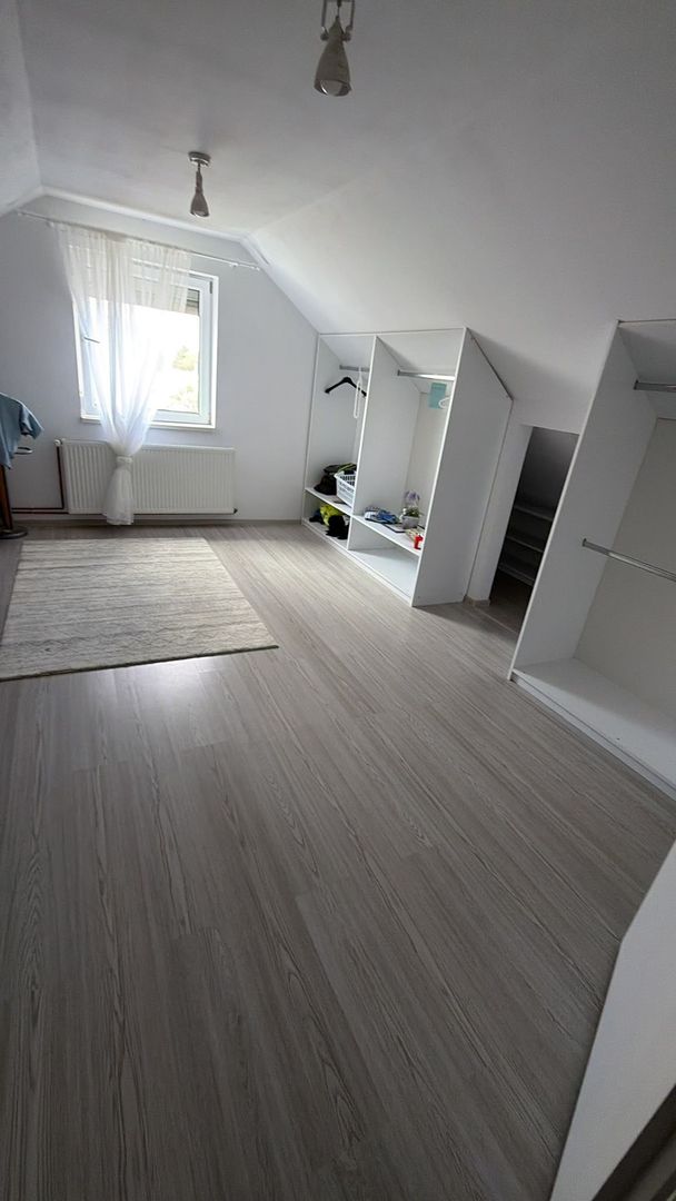 Sanandrei Casa Individuala Mobilata si Utilata, Panouri+Baterii - Poză 4