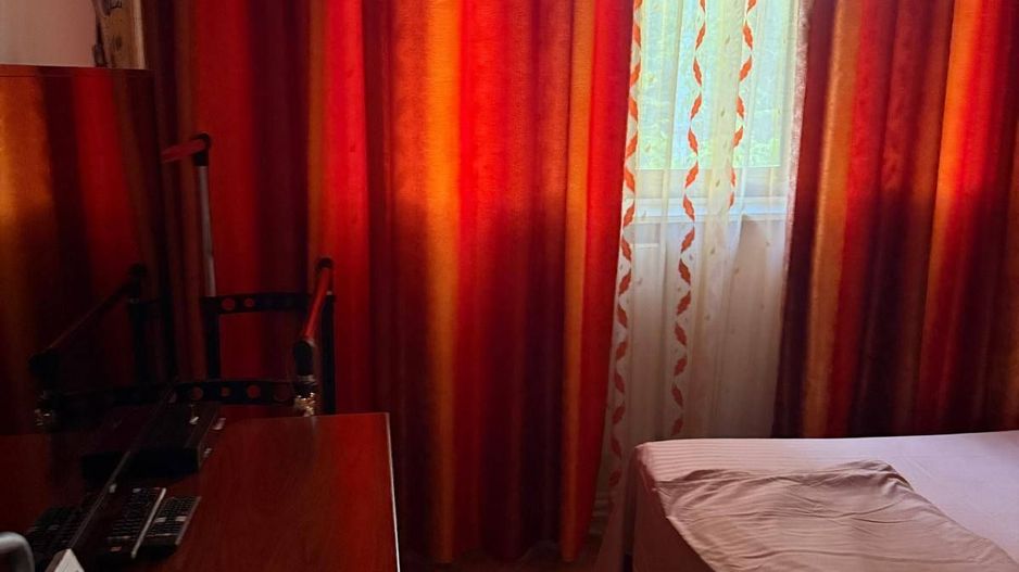 De inchiriat apartament 2 camere,  Tiglina 1, mobilat si utilat - Poză 3