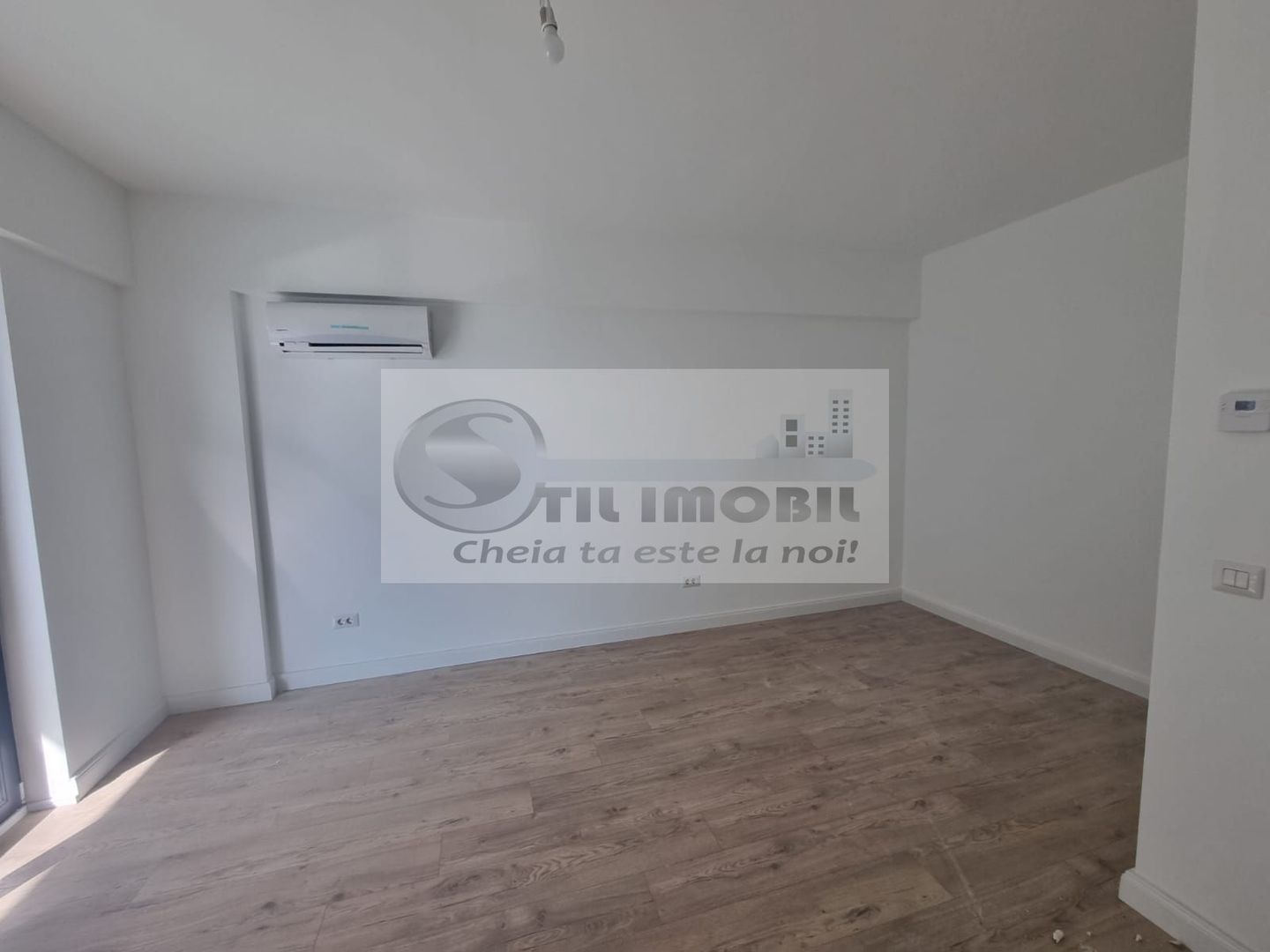 Apartament cu 1 camera, 46 mp in Bloc Nou, Tatarasi - 90100 euro - Poză 2
