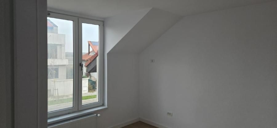 Vilă Duplex Nouă de Închiriat – Cartier Henri Coandă, Sector 1 - Poză 10