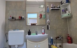 Apartament superb cu trei camere, Piata Sudului, 125.000€ negociabil - Poză 10