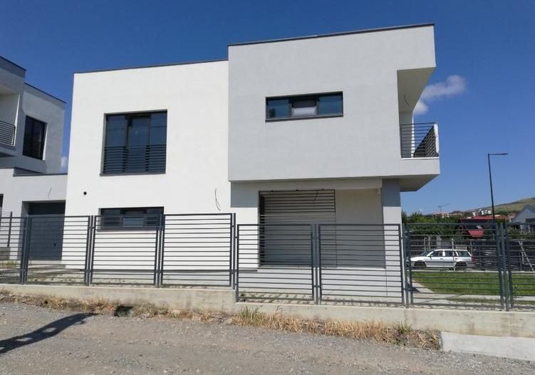 Vand casa clasa energetica A casa verde str.Valea Chintaului 99 - Poză 4