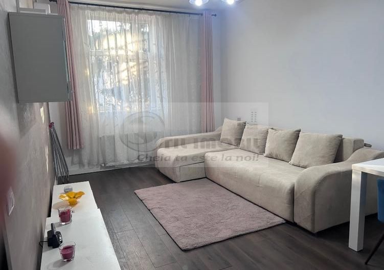 Apartament 2 camere Copou - 589 euro - Poză 2