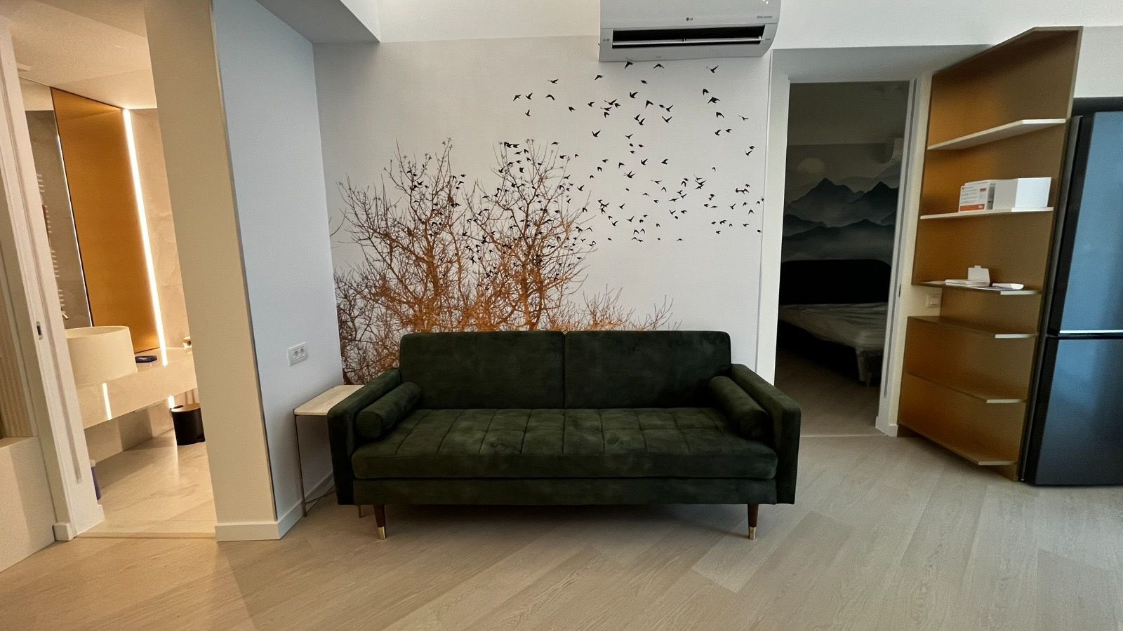 Apartament de inchiriat | Parcare  inclusa| Cortina North - Poză 2
