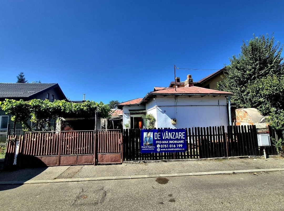 Casa+garaj+anexa și teren intravilan 225 mp Campina - Poză 2