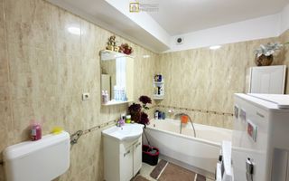DE VANZARE APARTAMENT 2 CAMERE | 75MP | ARAD - Poză 6