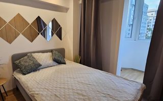 Închiriere 2 Camere Unirii, Decomandat Bloc Reabilitat - Poză 1